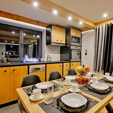 Vika I Wataha - Swietna Lokalizacja W Centrum Zakopanego - Blisko Krupowek I Wyciagu Narciarskiego 木屋 扎科帕内