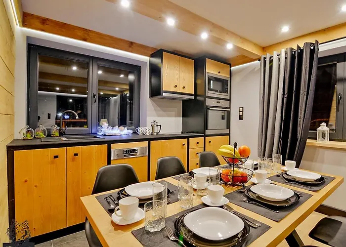 Vika I Wataha - Swietna Lokalizacja W Centrum Zakopanego - Blisko Krupowek I Wyciagu Narciarskiego 샬레 자코파네