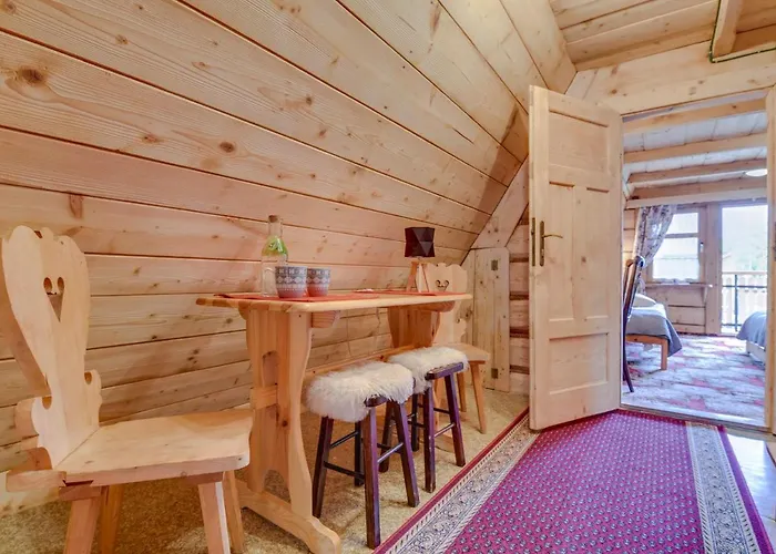 Vika I Wataha - Swietna Lokalizacja W Centrum Zakopanego - Blisko Krupowek I Wyciagu Narciarskiego 샬레 *